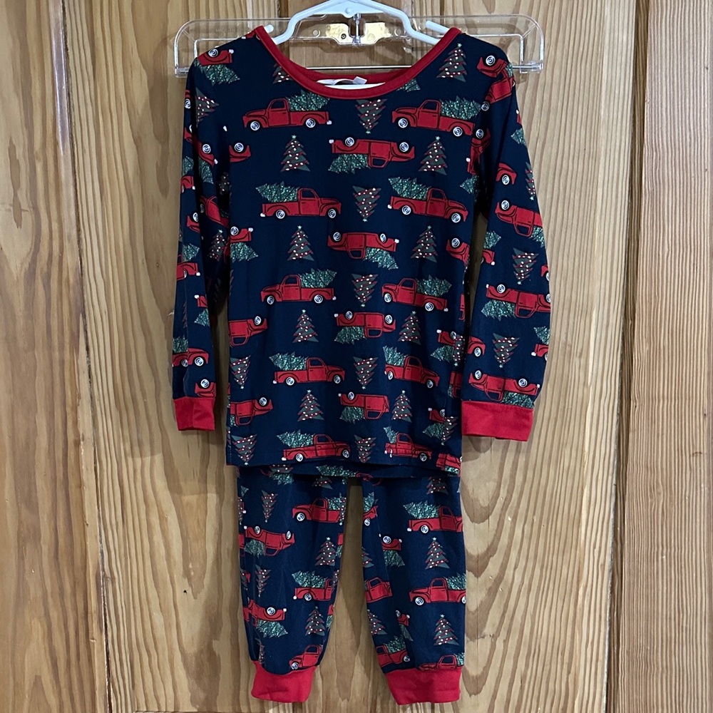 The Royal Standard Boys Christmas Pattern Pajamas ~ 5Y